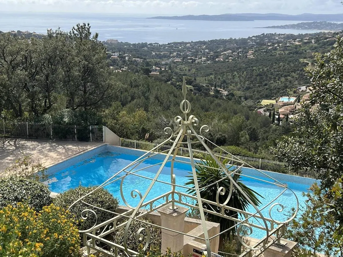 T2 Super Equipe Avec Terrasse, Piscine Et Climatisation - Fr-1-768-46 Διαμέρισμα Les Issambres